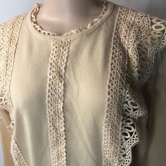 Cable & Gauge Light Yellow Top Front Ruffles.Long Sleeve CreamYellow Size M - Picture 6 of 16
